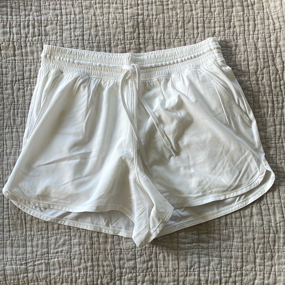 NWT Abercrombie YPB motionTEK High Rise Lined Workout Short